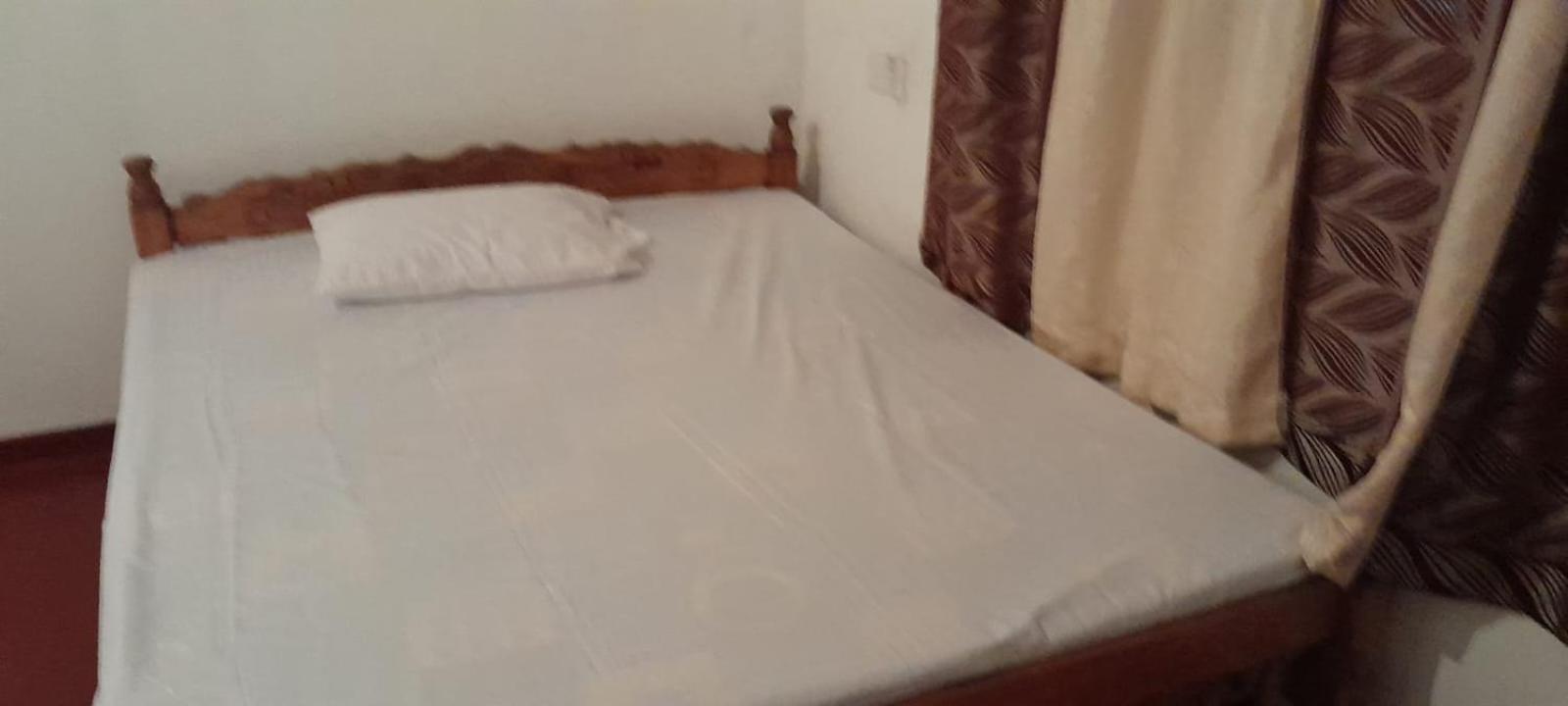 Unawatuna White Villa Extérieur photo