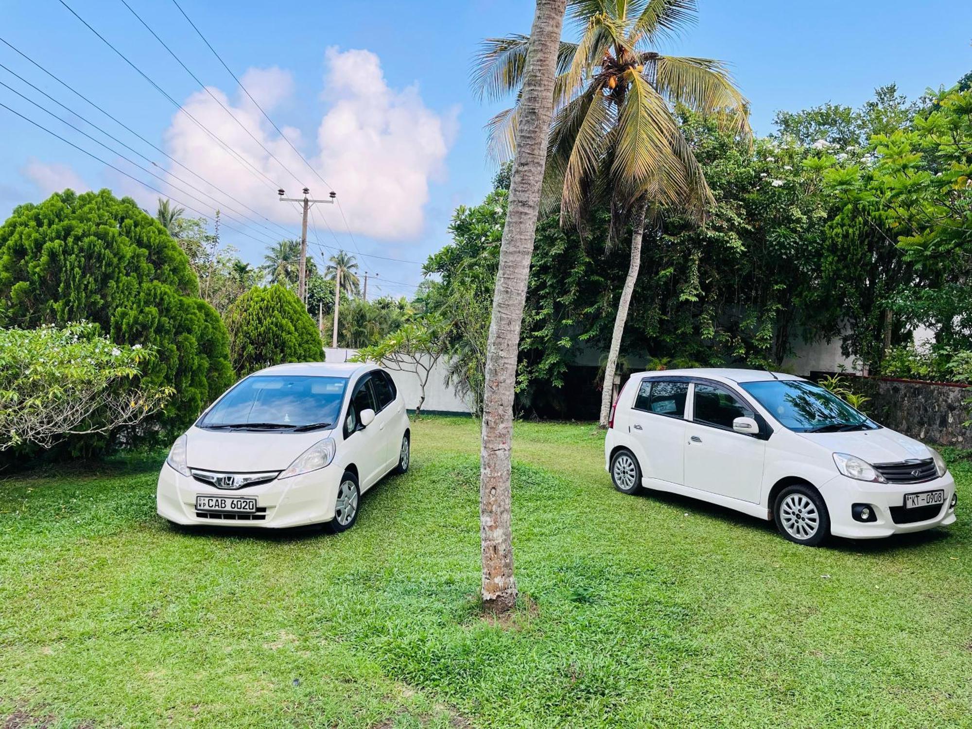 Unawatuna White Villa Extérieur photo