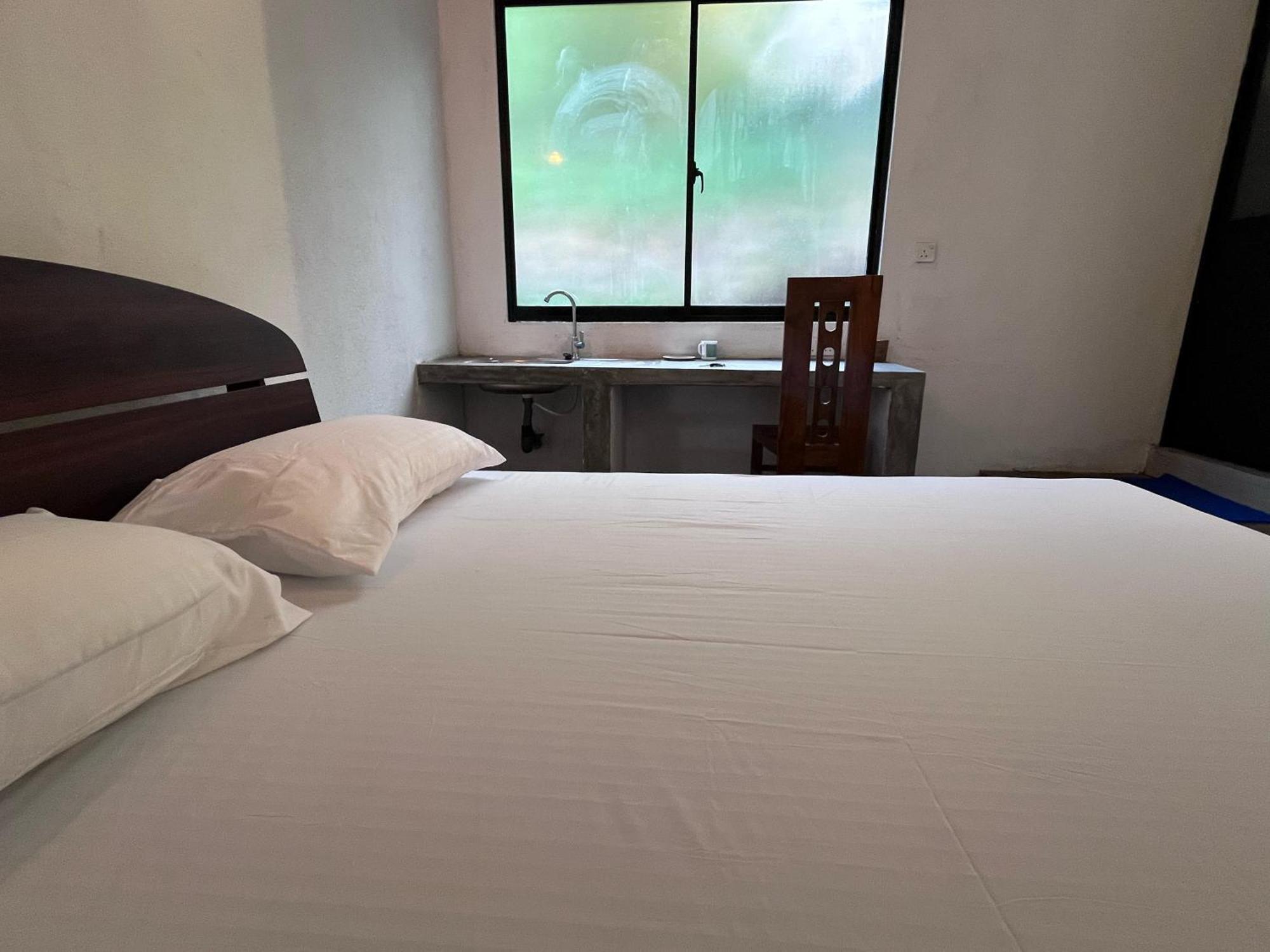 Unawatuna White Villa Extérieur photo